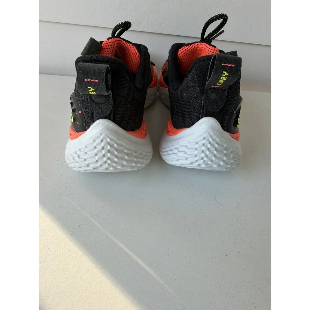 Under Armour product pair